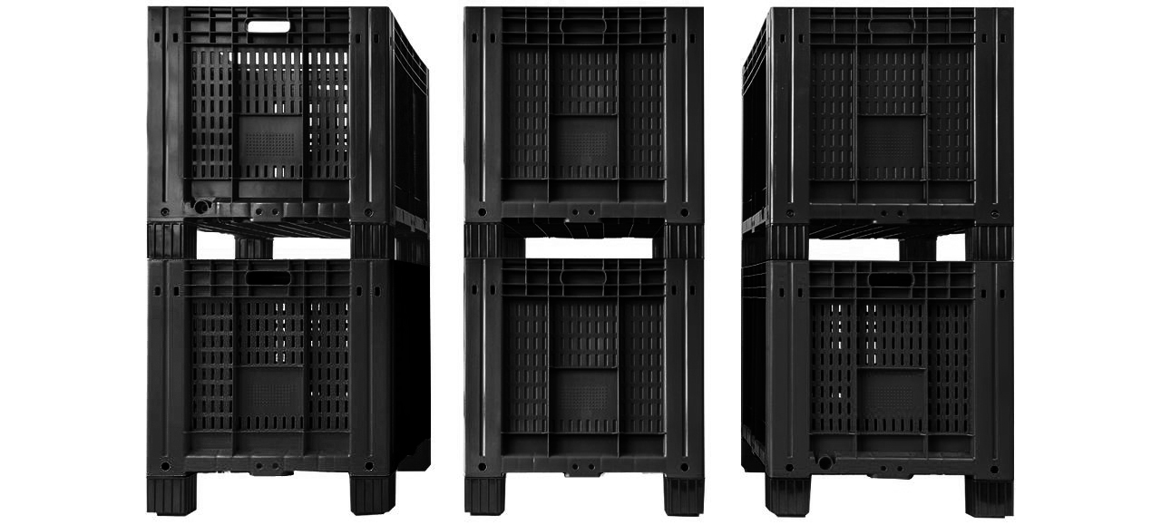 Plastic fruit pallet boxes are much better than wooden palots because they allow total cleaning and sanitization